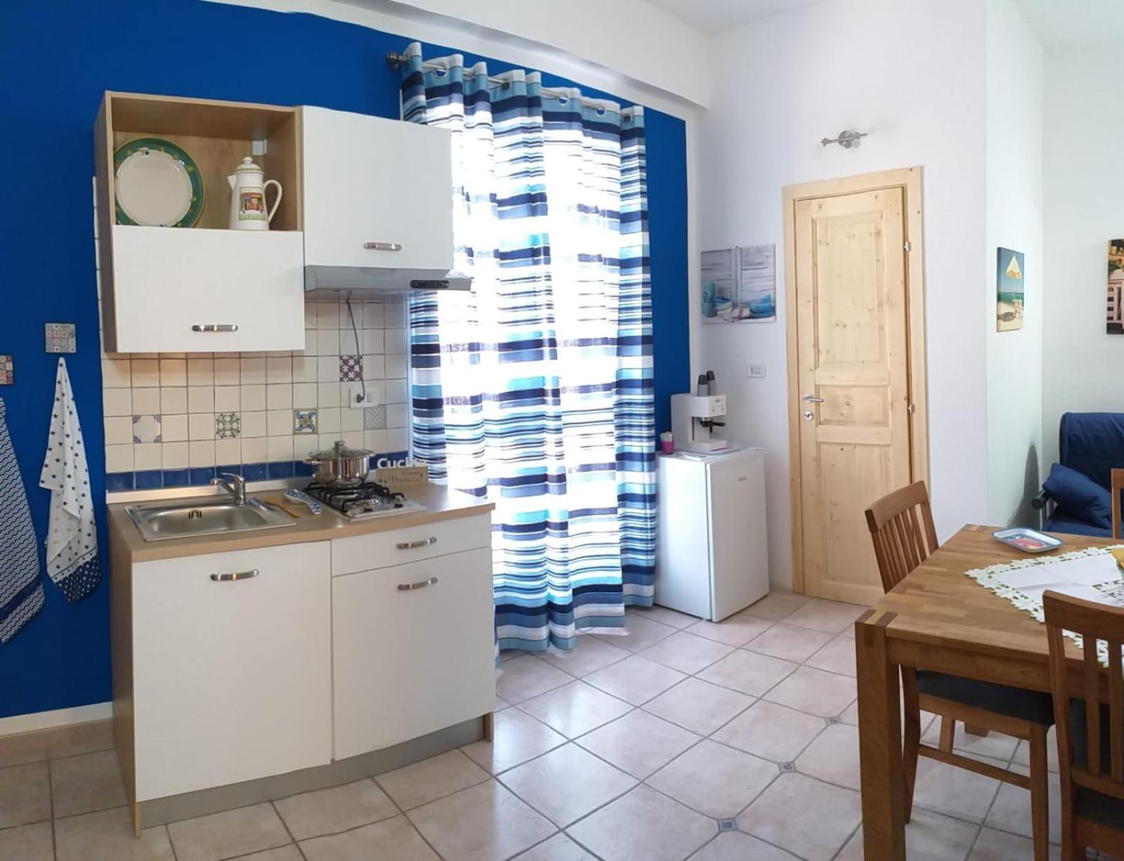 La Dimora Di Helios Apartment โนโต ภายนอก รูปภาพ