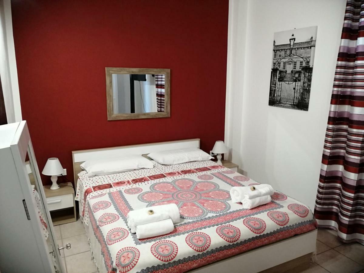 La Dimora Di Helios Apartment โนโต ภายนอก รูปภาพ